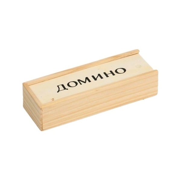 Домино в деревянной коробке